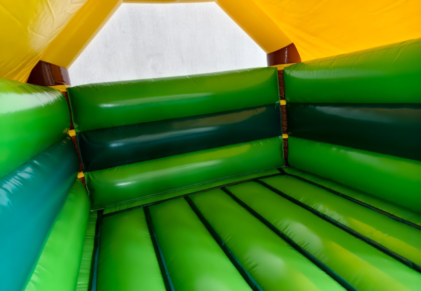 Hüpfburg "Dschungel" - für Deine Party (Miete)